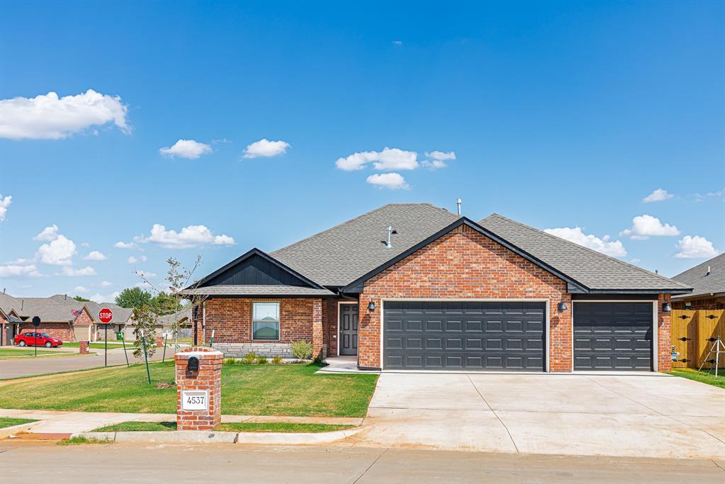 4537 Adobe Court Property Photo 1