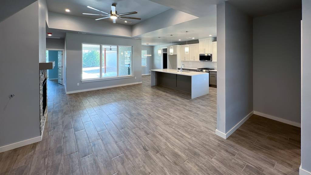 17640 Natalie Court Property Photo 6