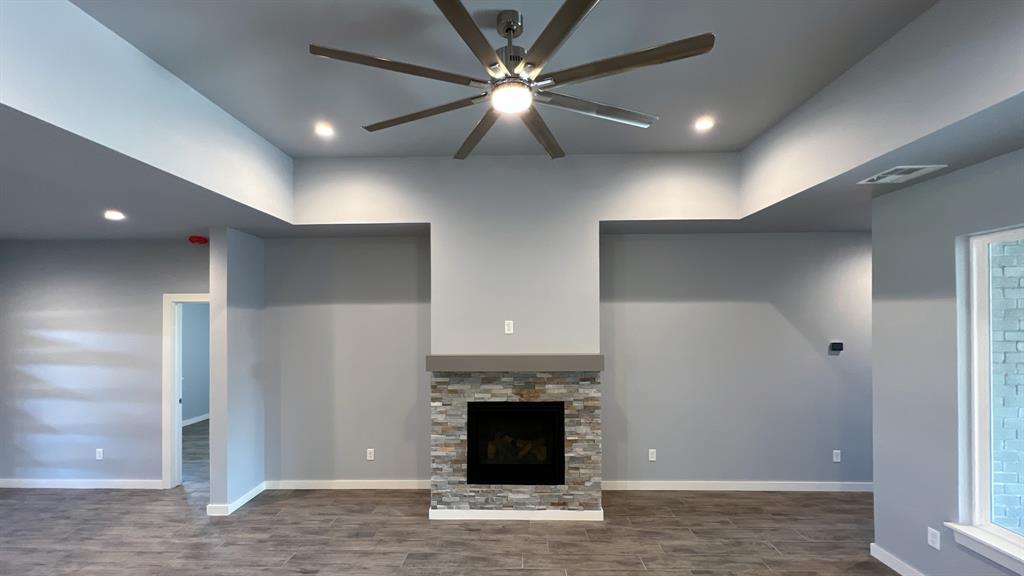 17640 Natalie Court Property Photo 8