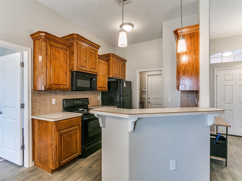 712 Wall Circle Property Photo 22