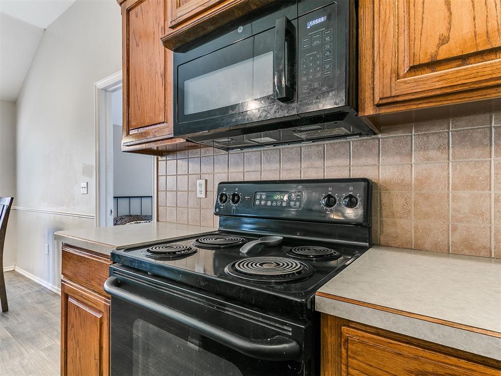 712 Wall Circle Property Photo 25