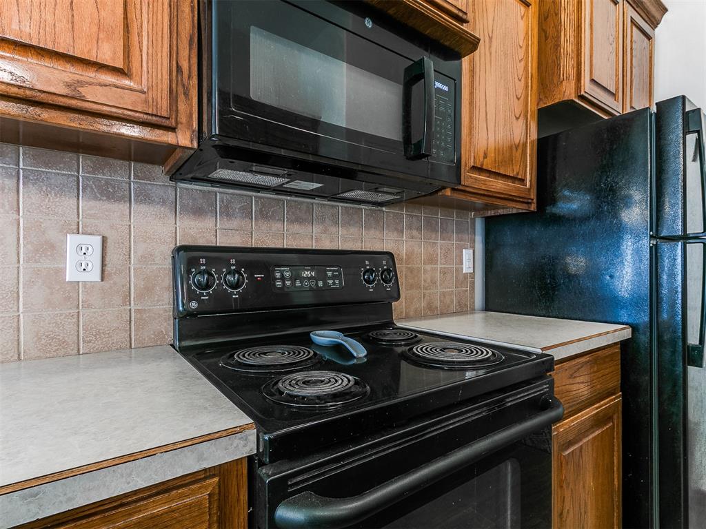 712 Wall Circle Property Photo 26