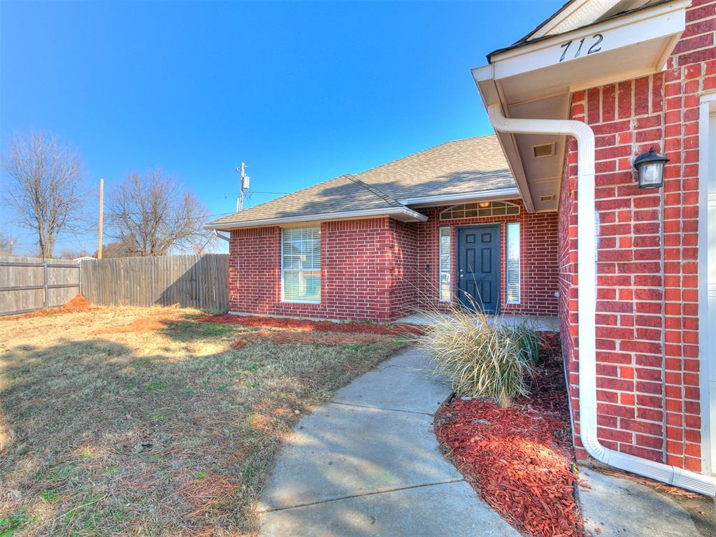 712 Wall Circle Property Photo 37