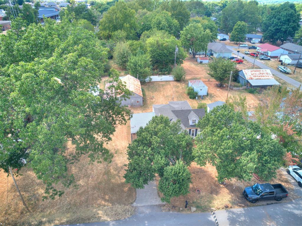309 S Pybas Street Property Photo 37