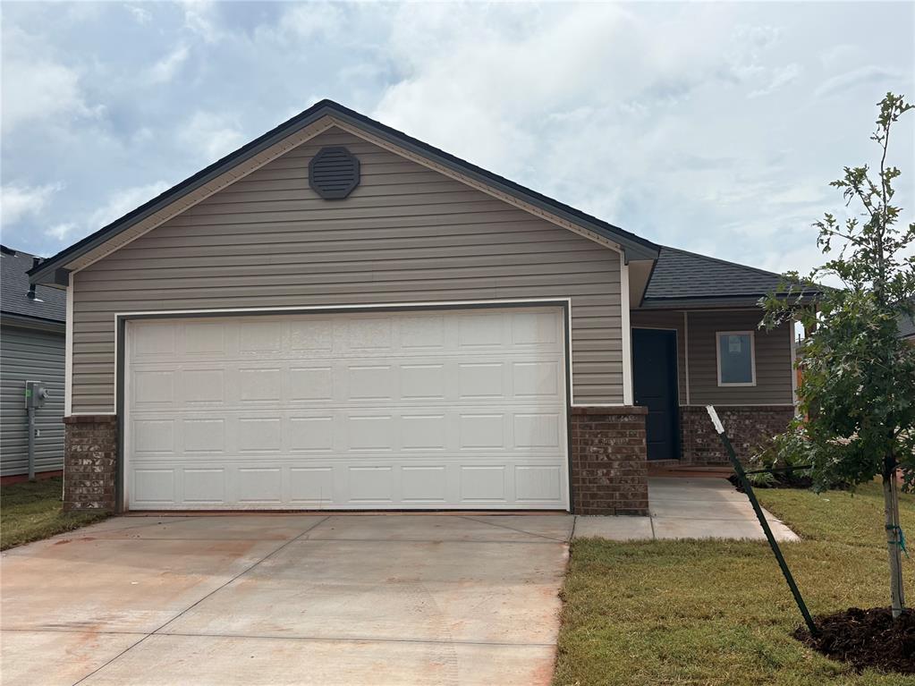 1203 Saddle Drive Property Photo 1