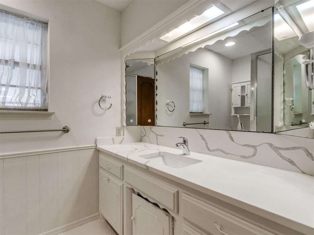 6800 N Libby Avenue Property Photo 17