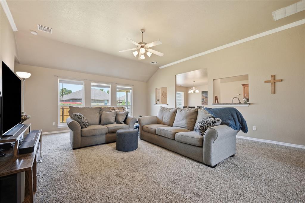 8133 Woodhue Drive Property Photo 3