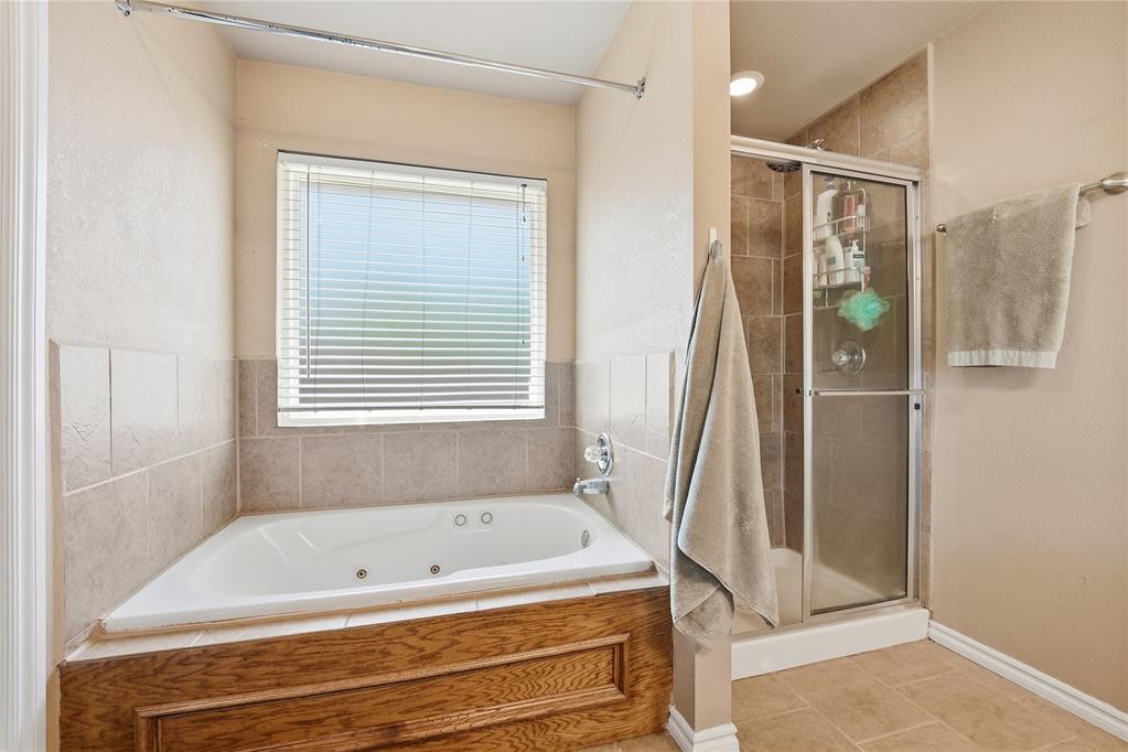 8133 Woodhue Drive Property Photo 17