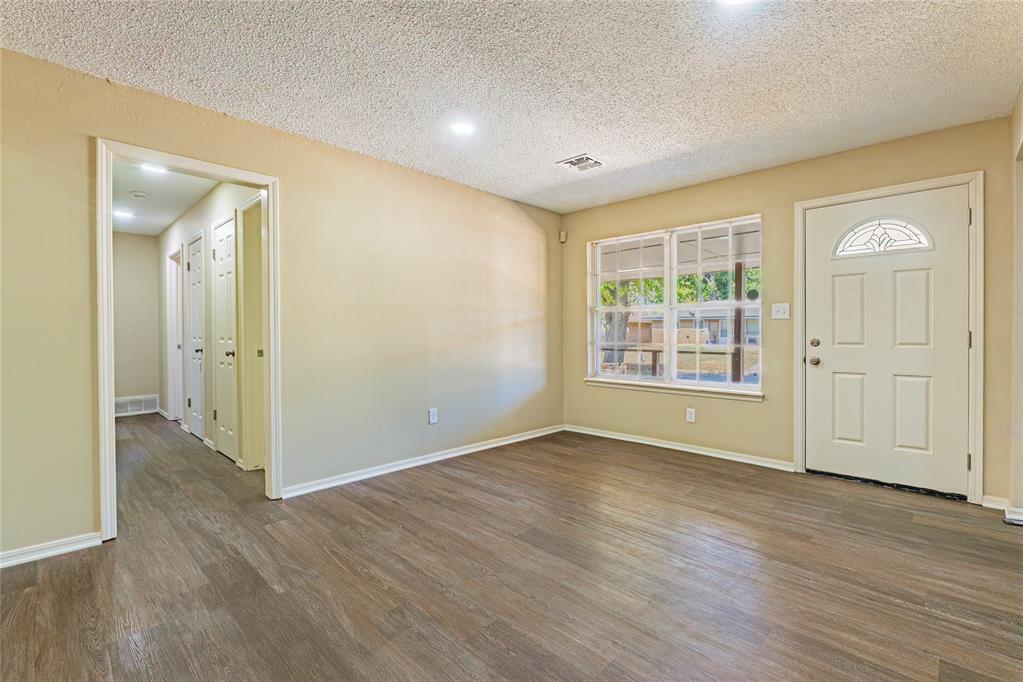 732 Butler Street Property Photo 10