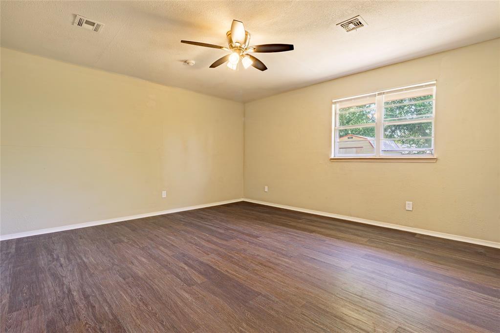 732 Butler Street Property Photo 18