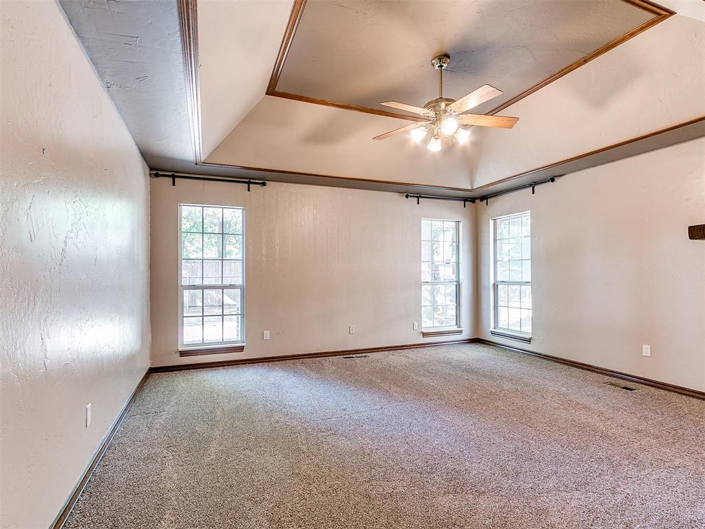 8221 Nw 99th Street Property Photo 30