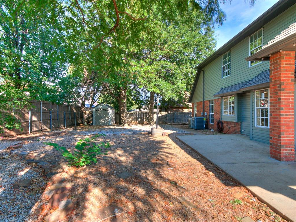 8221 Nw 99th Street Property Photo 50
