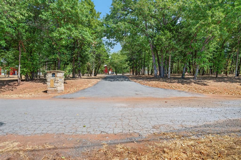 11170 Cindy Lane Property Photo 3