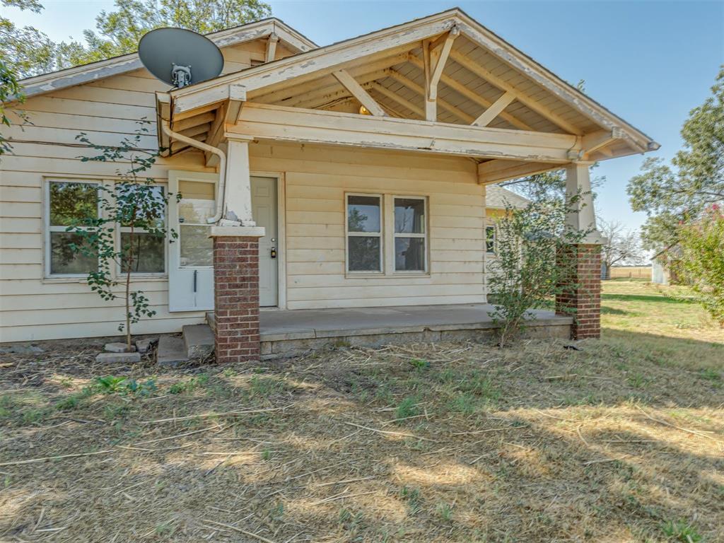 18198 E 680 Road Property Photo 5