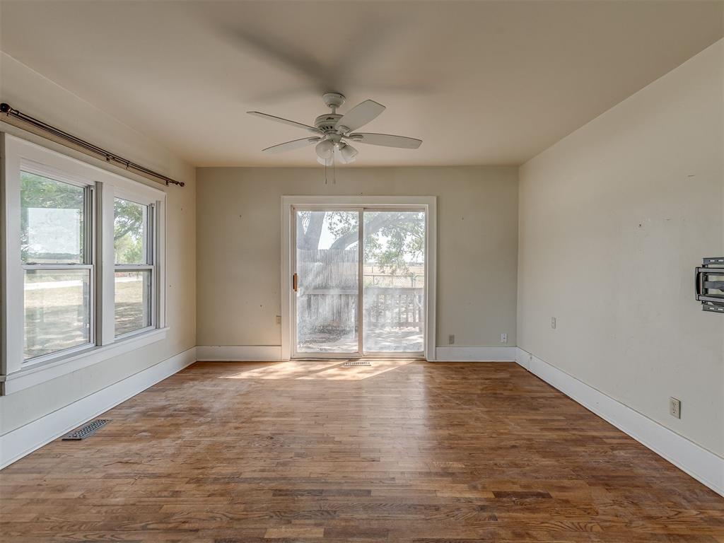 18198 E 680 Road Property Photo 8