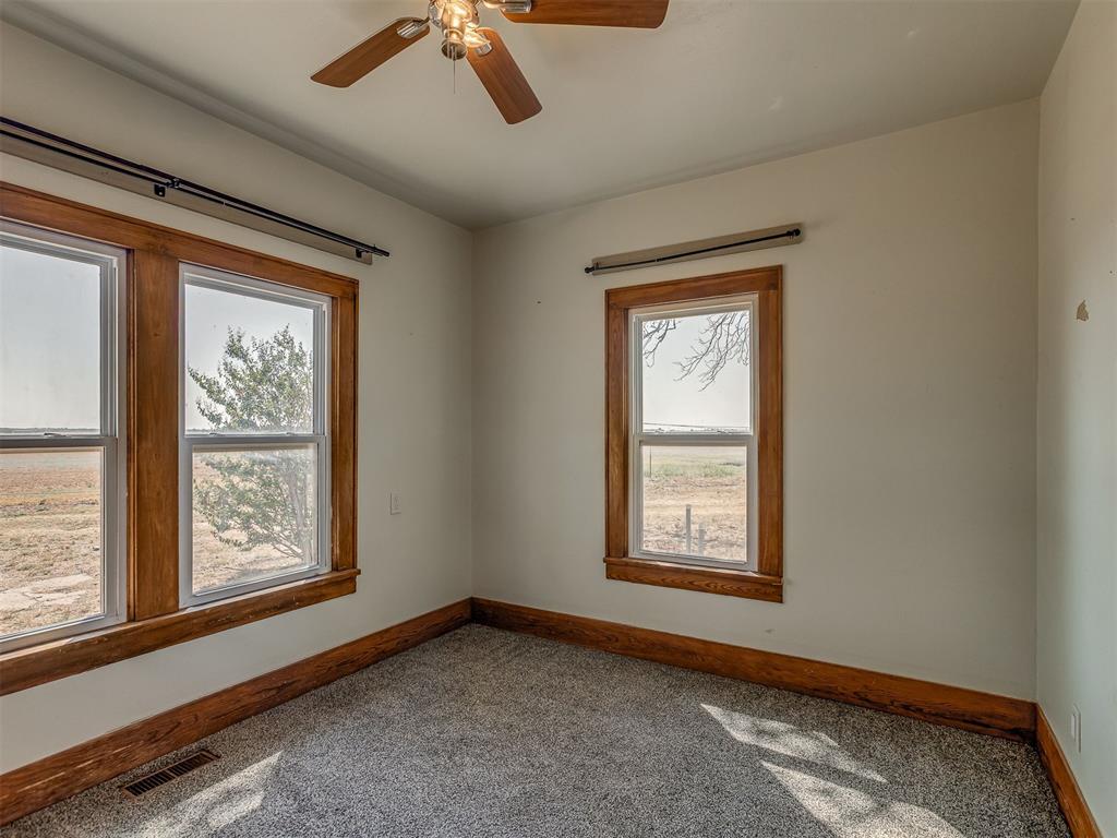 18198 E 680 Road Property Photo 23