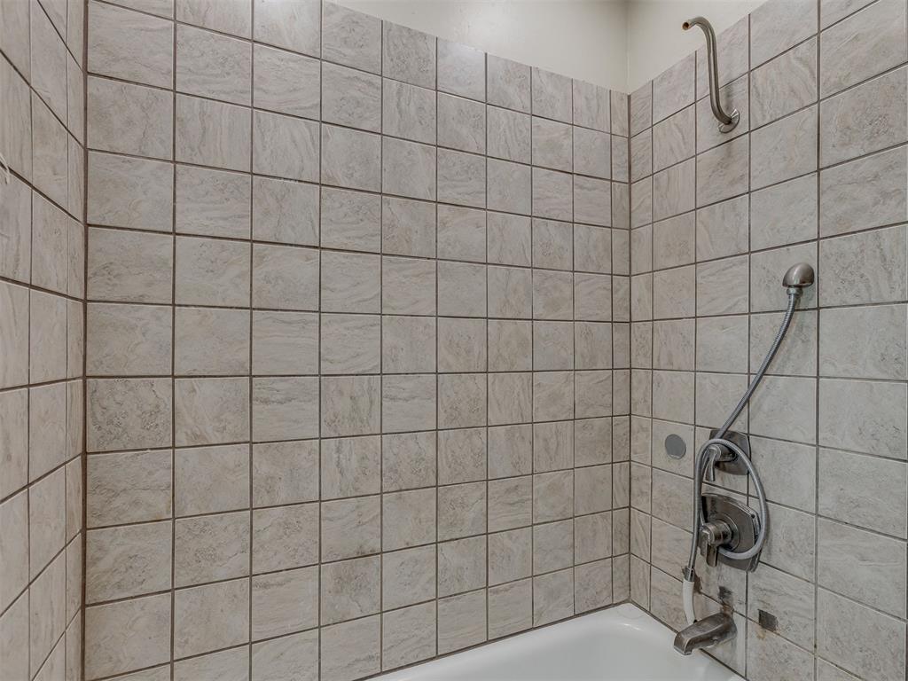 18198 E 680 Road Property Photo 27
