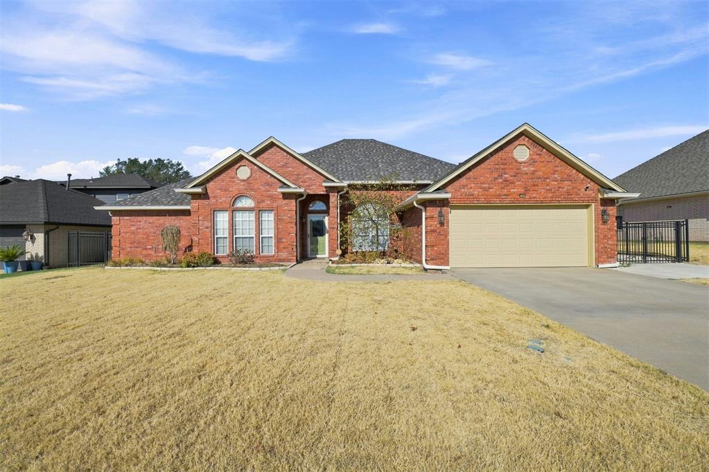 1607 Sw Edward Circle Property Photo 2