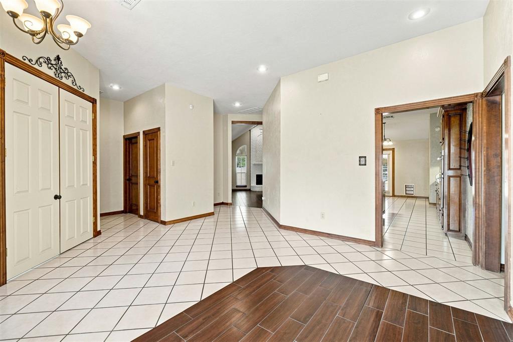 1607 Sw Edward Circle Property Photo 5