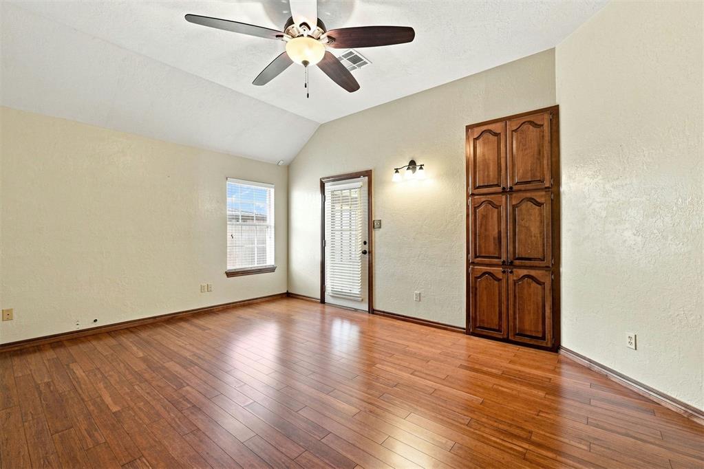 1607 Sw Edward Circle Property Photo 22