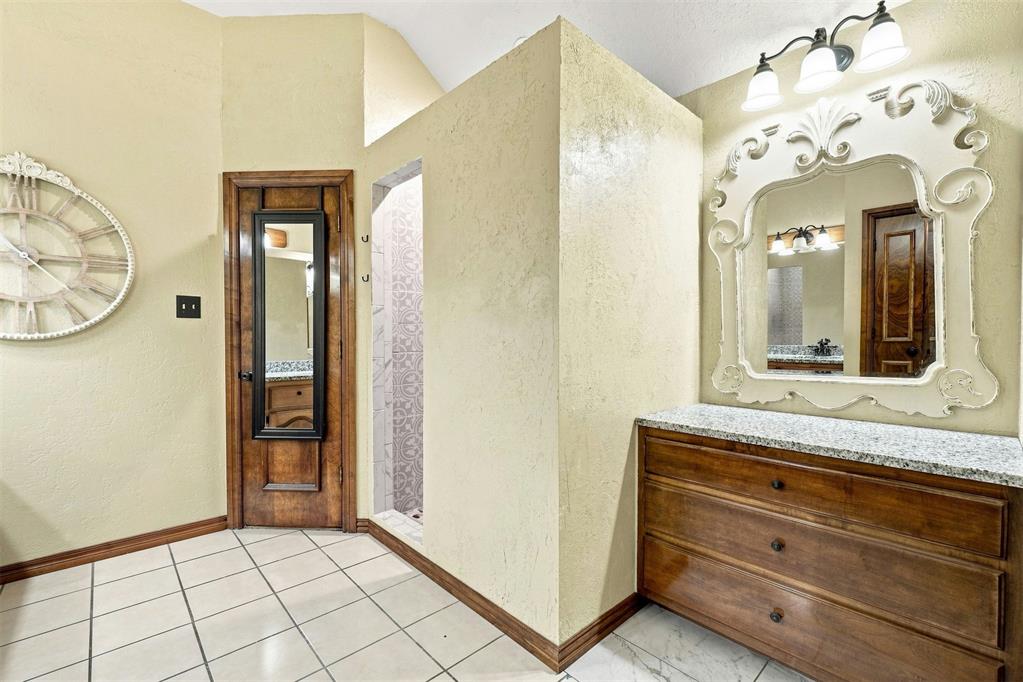 1607 Sw Edward Circle Property Photo 29