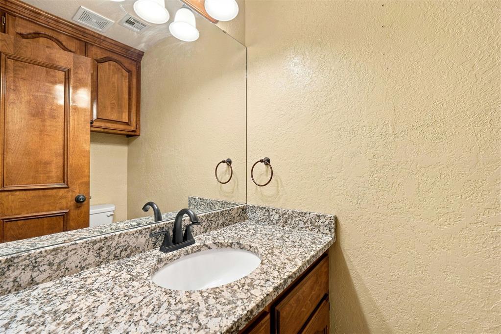 1607 Sw Edward Circle Property Photo 39