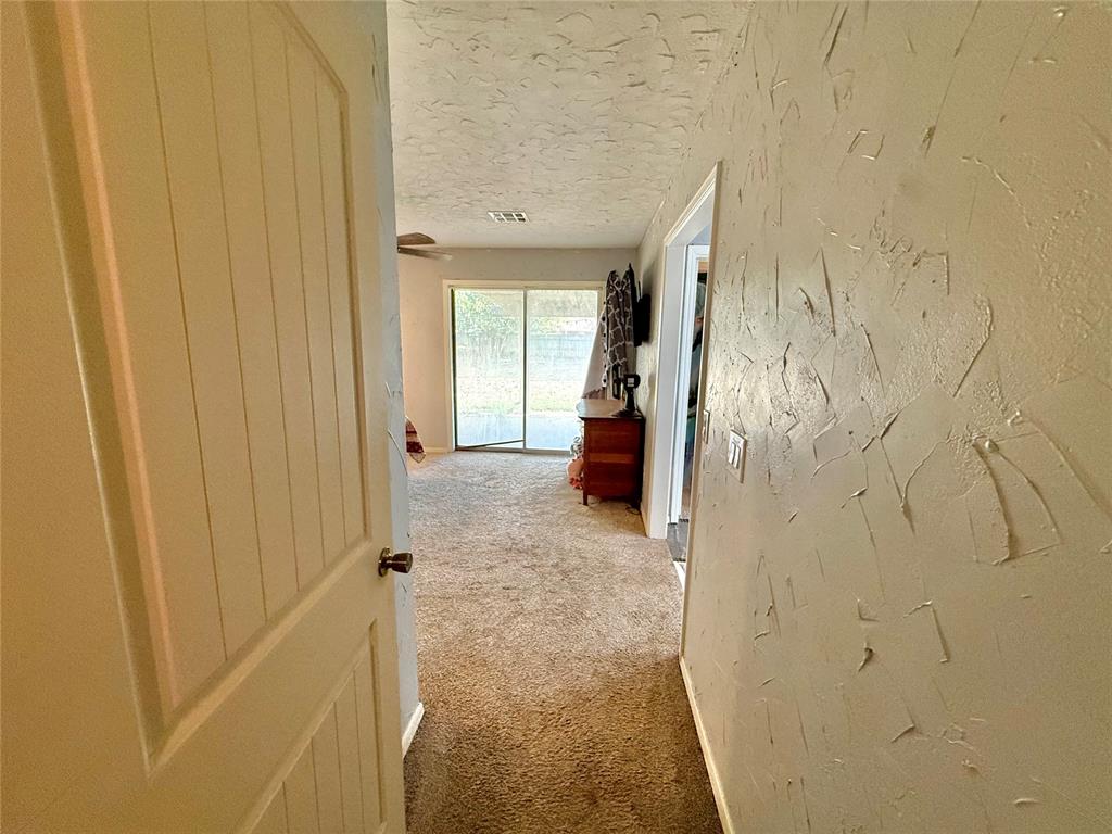17 Oak Hill Road Property Photo 16