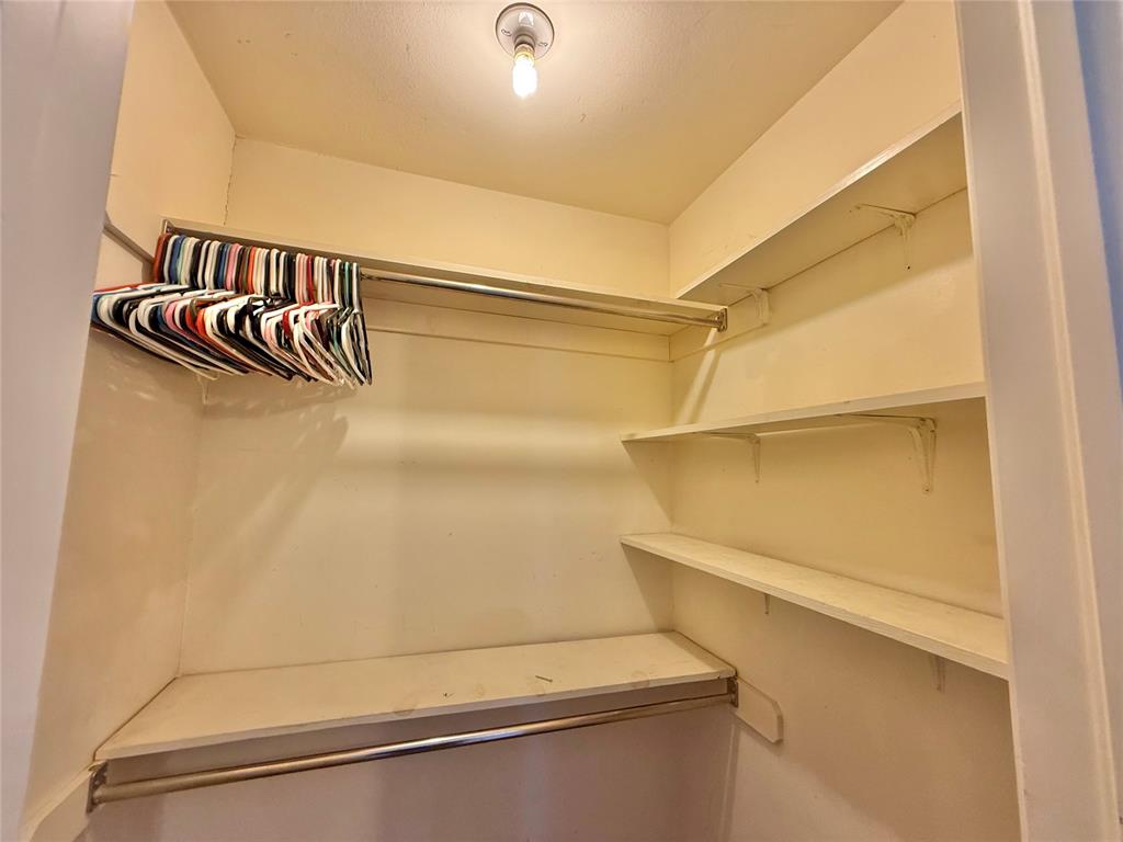 17 Oak Hill Road Property Photo 25