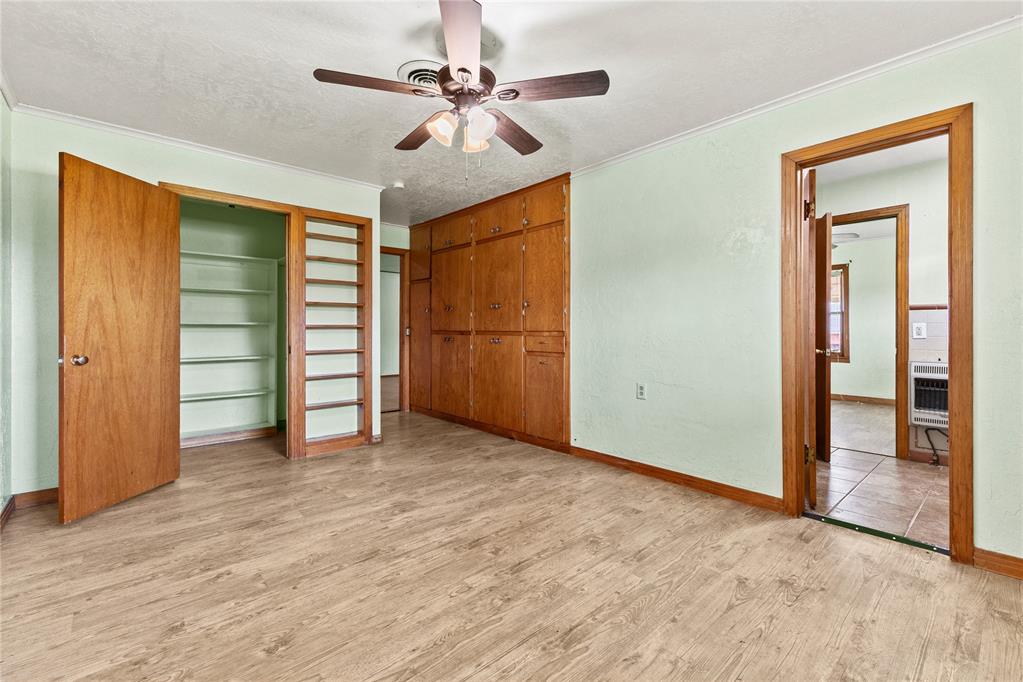 1009 N Illinois Street Property Photo 15