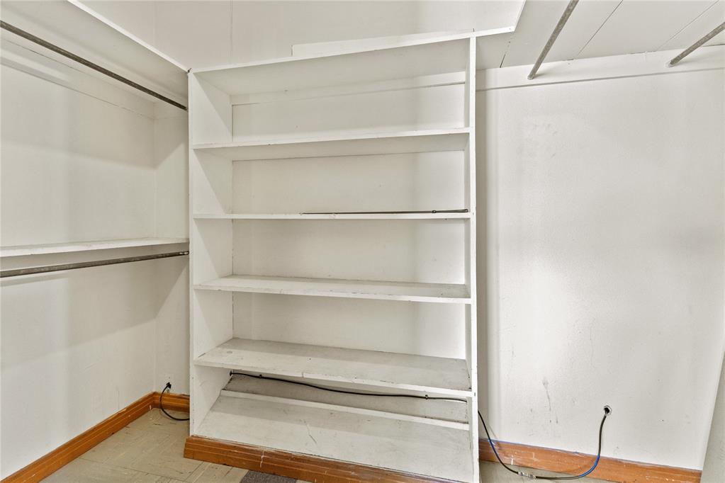 1009 N Illinois Street Property Photo 19