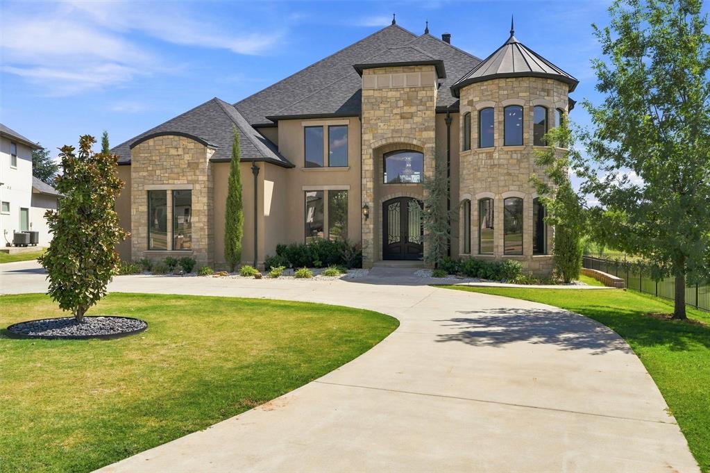17804 Blue Heron Court Property Photo 3