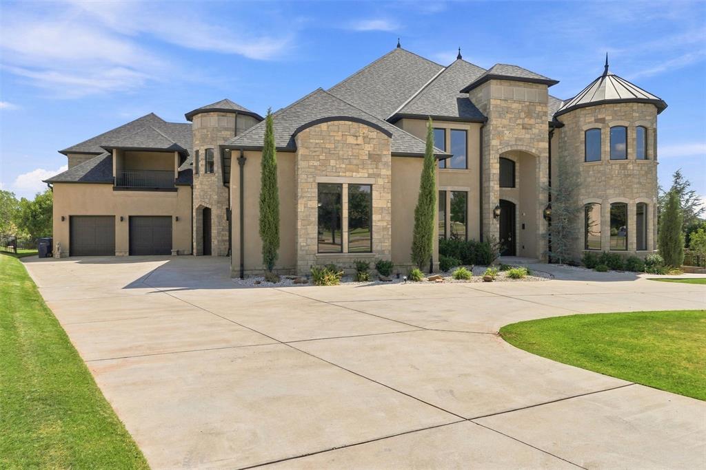 17804 Blue Heron Court Property Photo 4