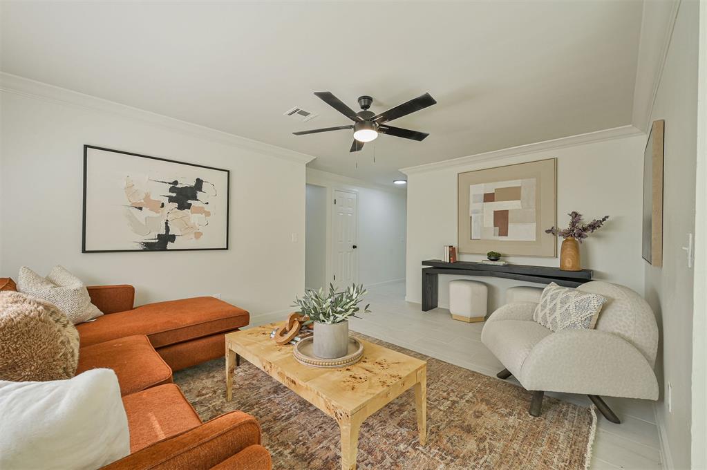 4920 S Kathy Drive Property Photo 6