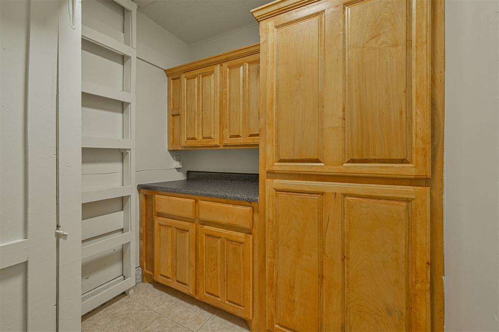4920 S Kathy Drive Property Photo 17