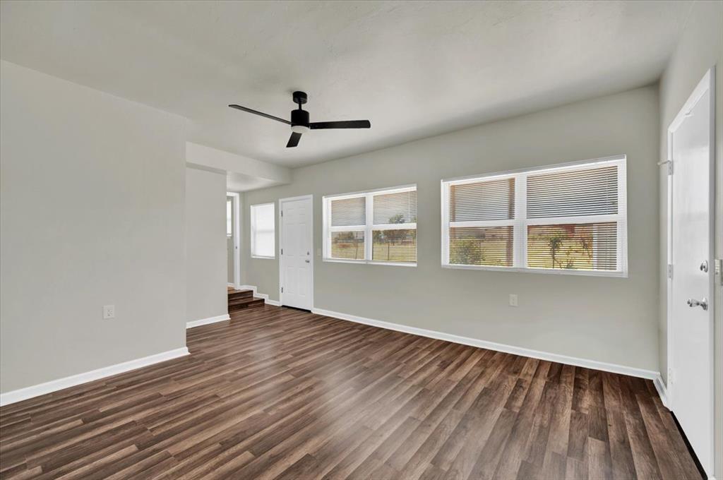 6829 S Winston Way Property Photo 31