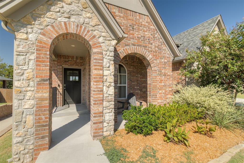 1701 Historical Avenue Property Photo 12
