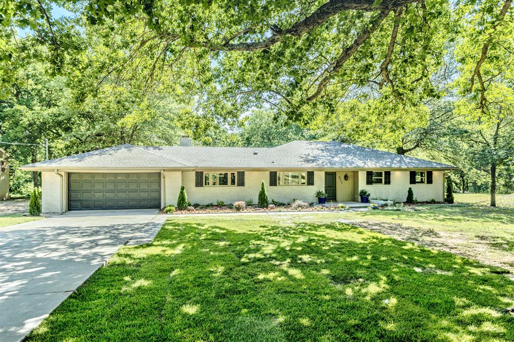 2717 S Berry Road Property Photo 3