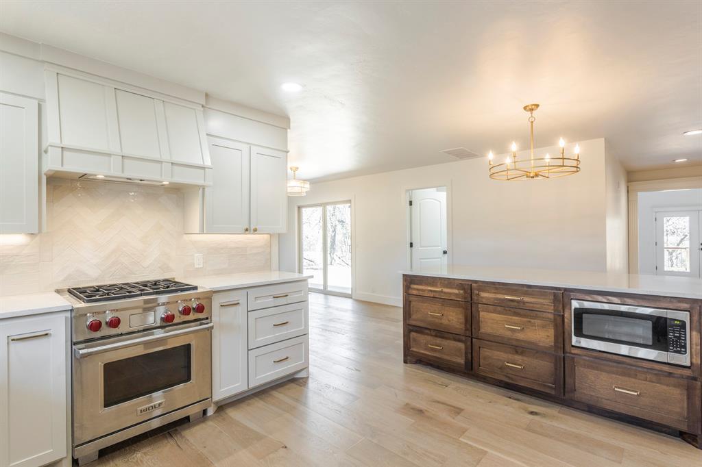 2717 S Berry Road Property Photo 8