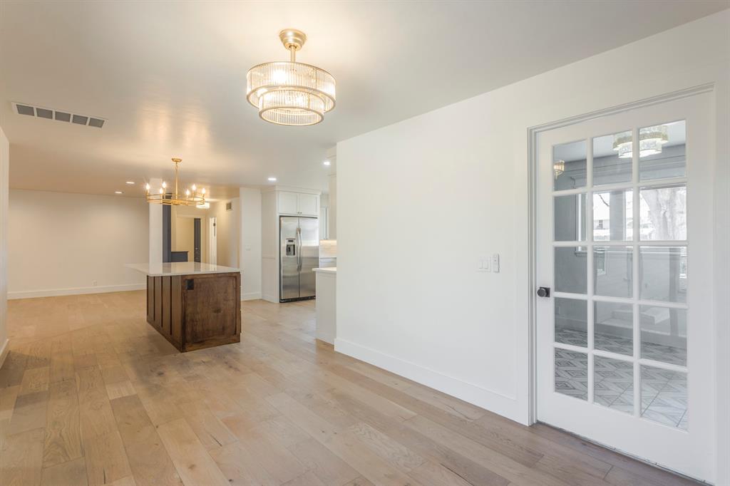 2717 S Berry Road Property Photo 11