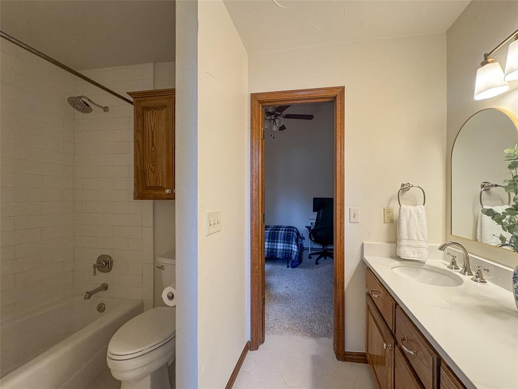 304 Timberdale Terrace Property Photo 23