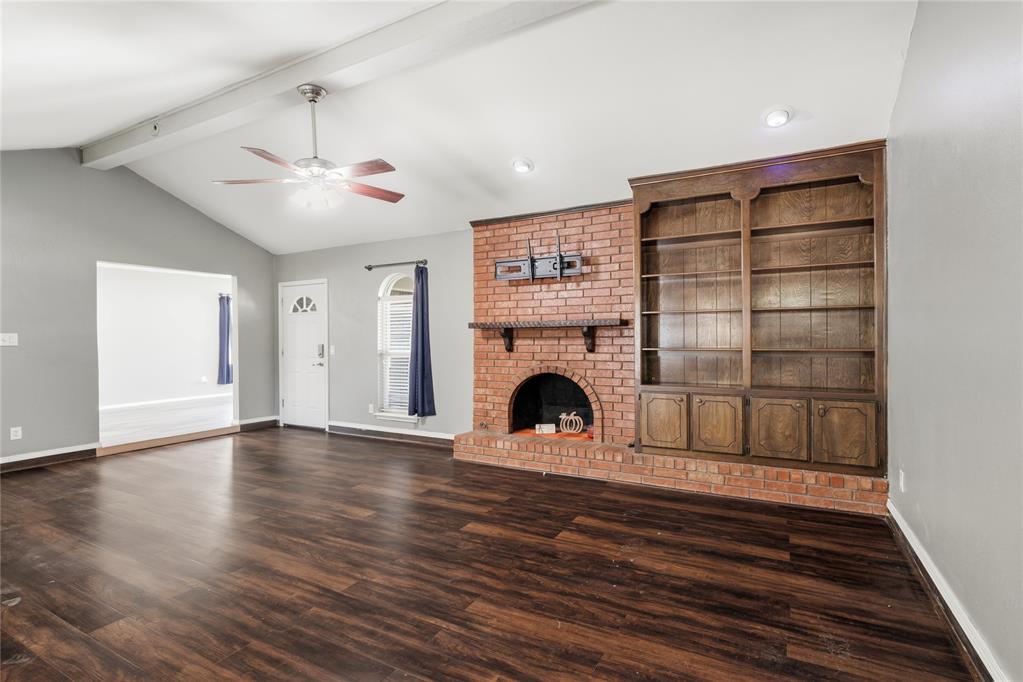 1821 W Cedar Ridge Drive Property Photo 6