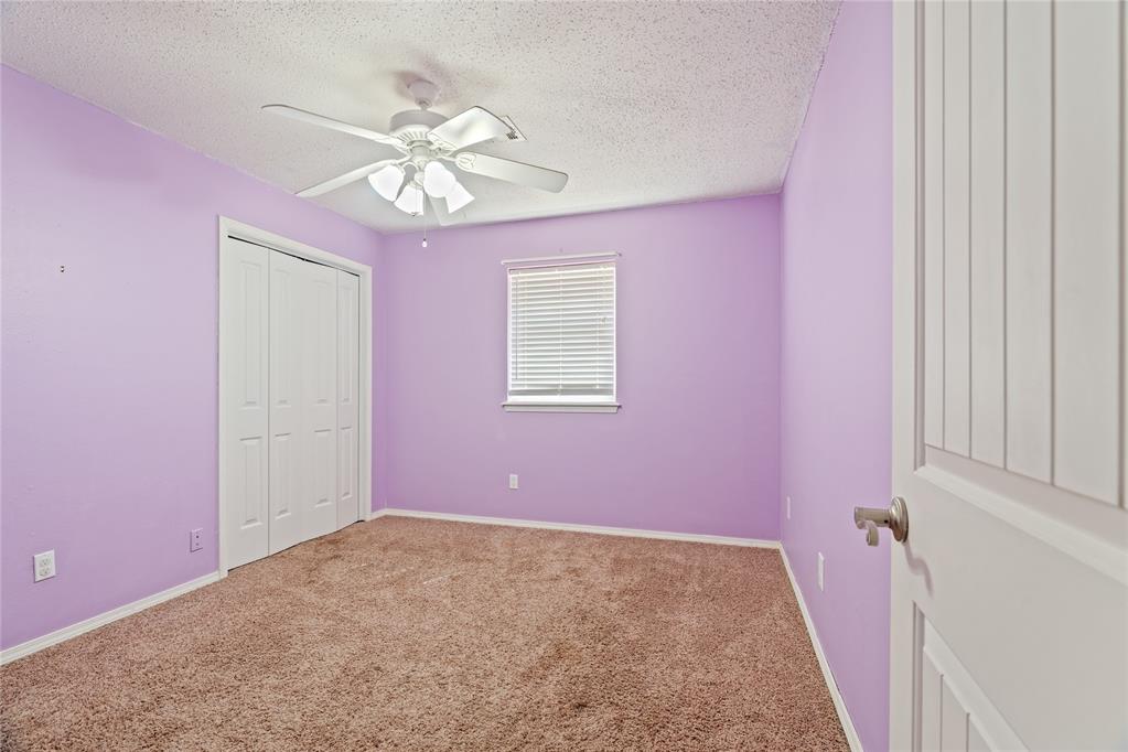 1821 W Cedar Ridge Drive Property Photo 19