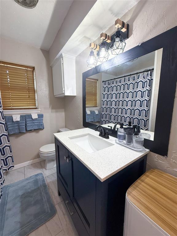 2112 Oakvista Circle Property Photo 43