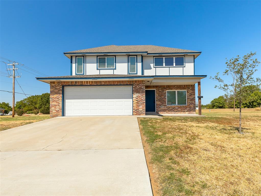 705 Ne 38th Street Property Photo 1