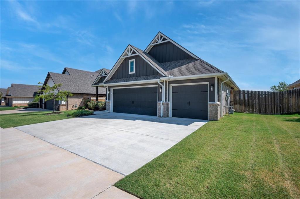 9212 Jye Junction Property Photo 3