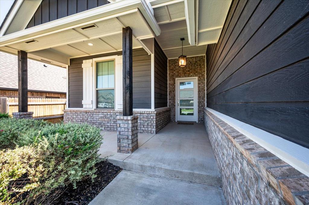 9212 Jye Junction Property Photo 4