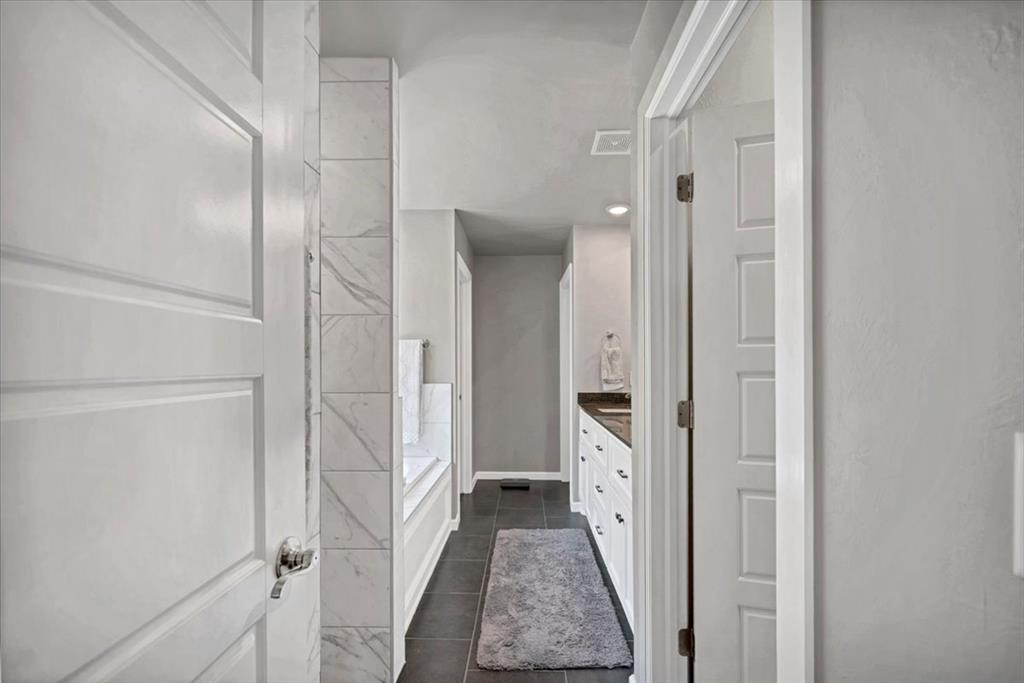 9212 Jye Junction Property Photo 16