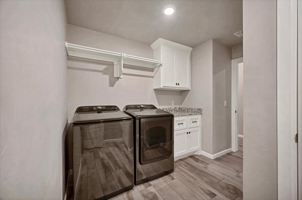 9212 Jye Junction Property Photo 23