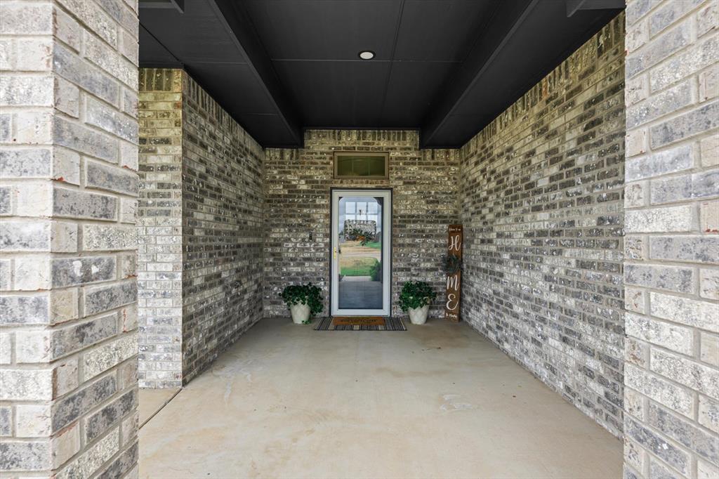 1150 Kelly Farm Road Property Photo 4