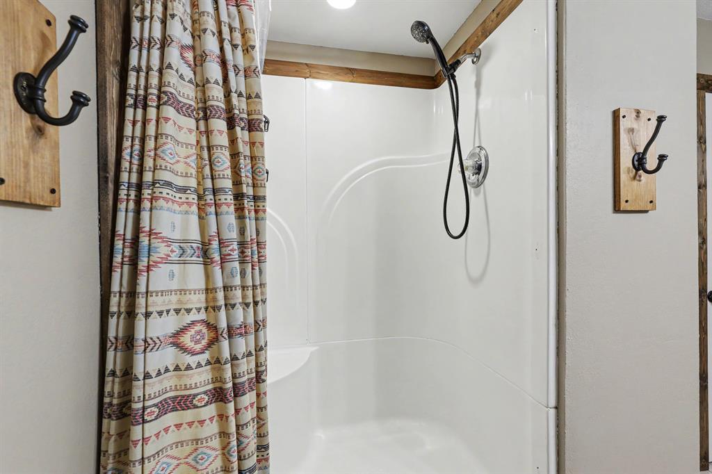 780 Pinewood Lane Property Photo 19